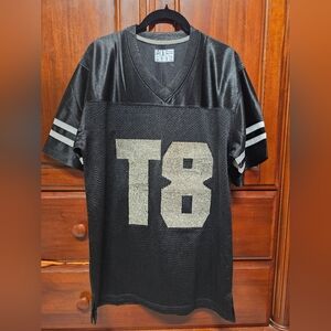 Black and Silver Gemstone Jetsey